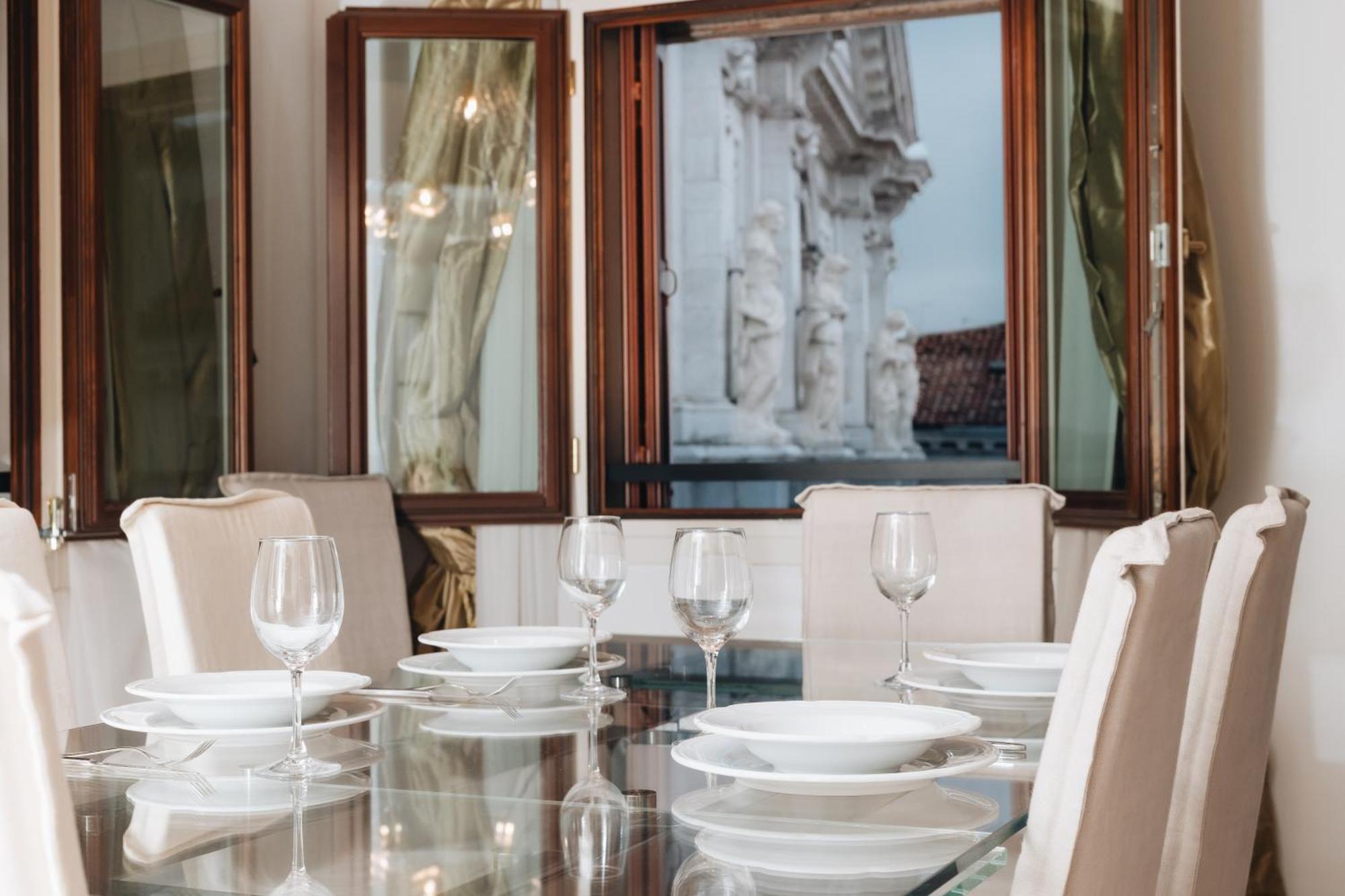 San Teodoro Palace - Luxury Apartments Velence Kültér fotó